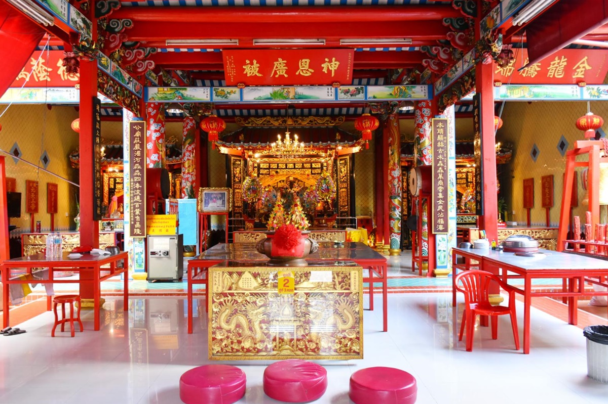 ปักหมุด 8 พิกัด เสริมดวงตลอดปี สุขภาพดี ไม่ป่วยง่าย | SMILE INSURE 